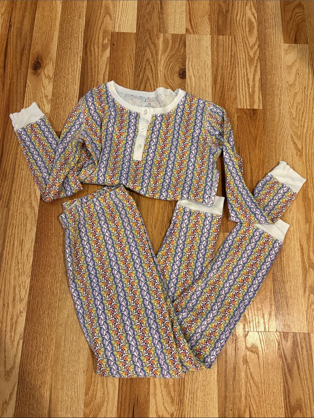 Roller Rabbit Tie Dye Daze (rainbow elephants) Kids Pajamas 14